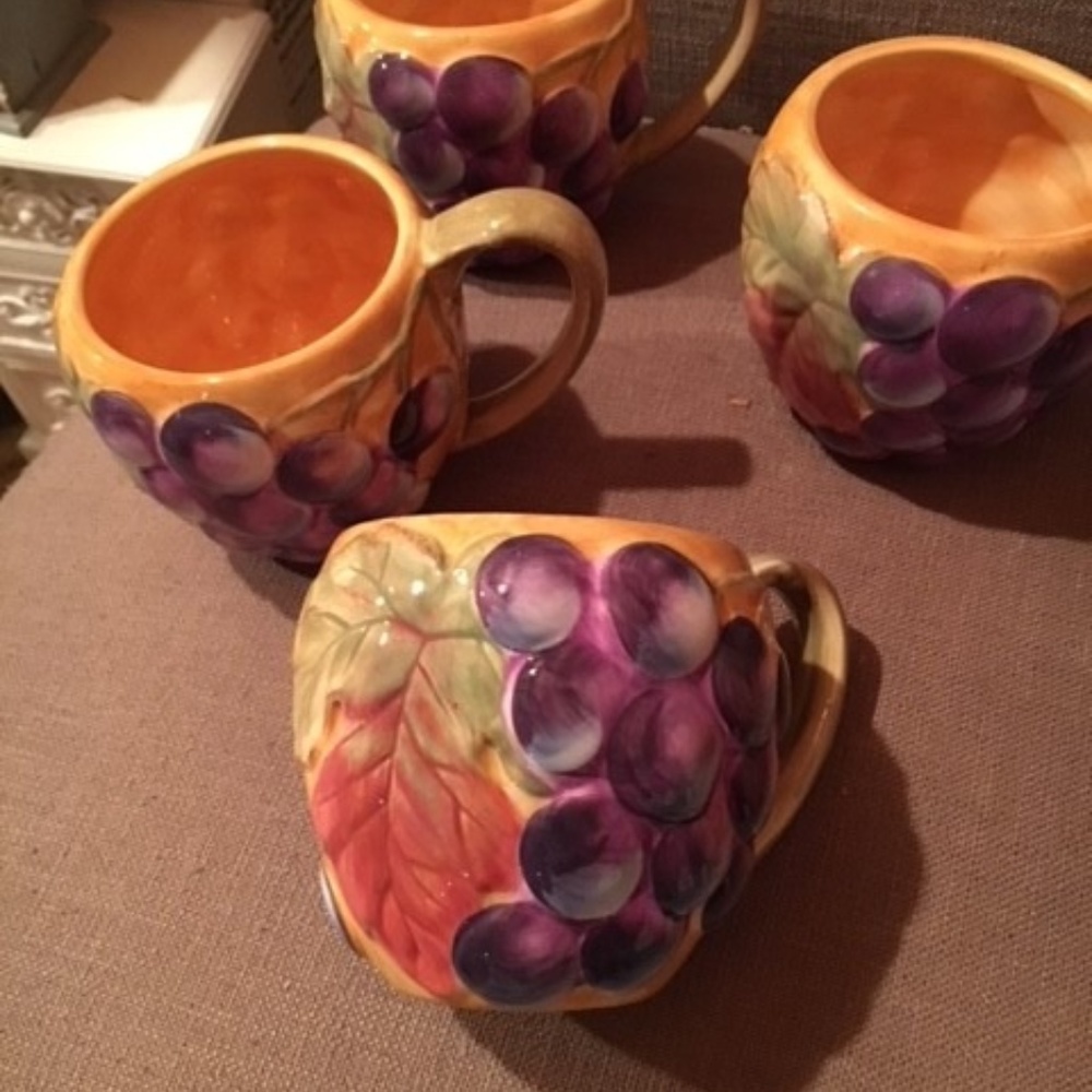 Mugs